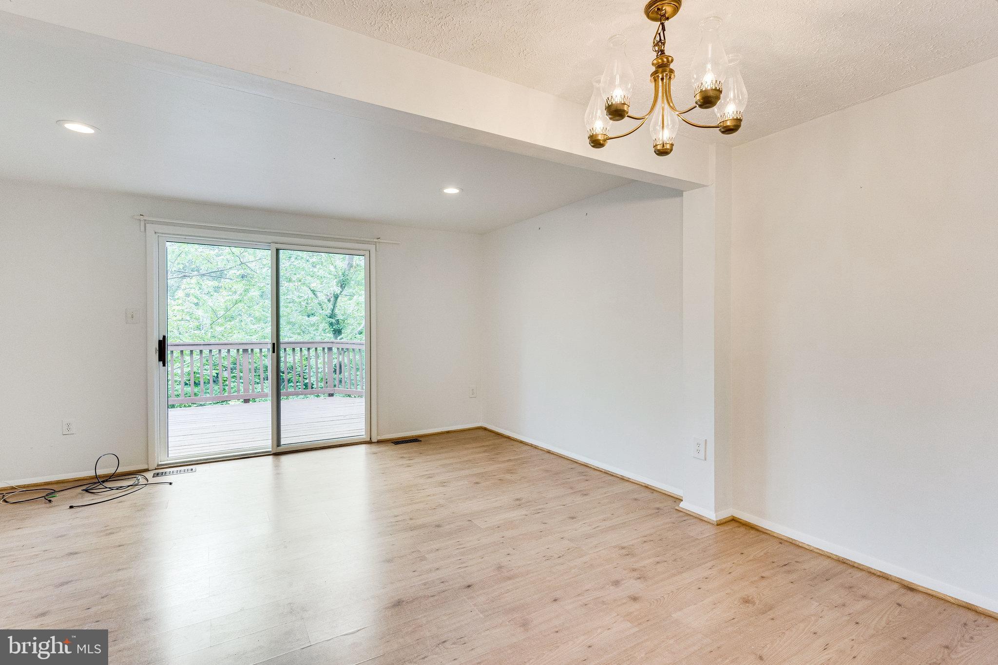 2841 SHEPPERTON TERRACE