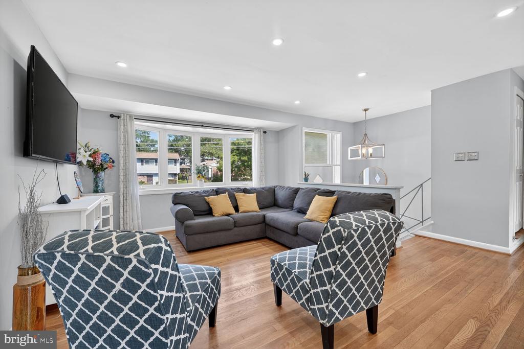 1104 CADDINGTON AVENUE