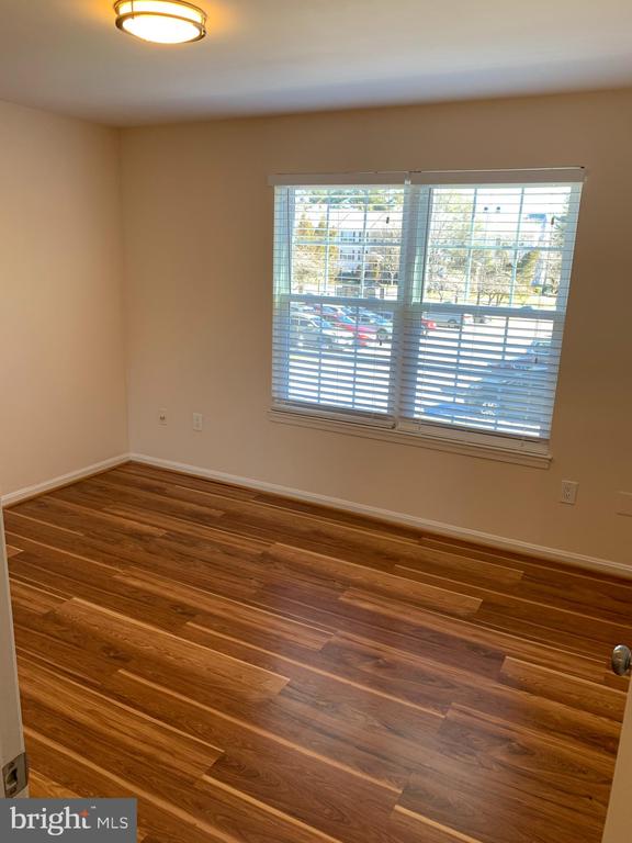 2 NORMANDY SQUARE COURT D