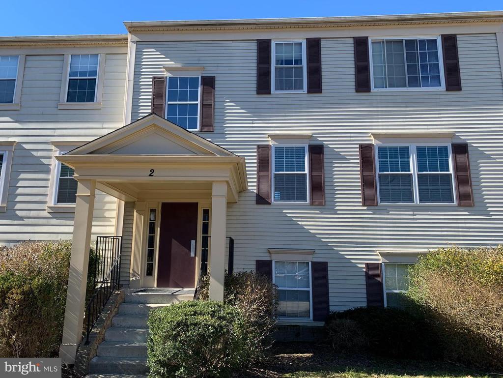 2 NORMANDY SQUARE COURT D