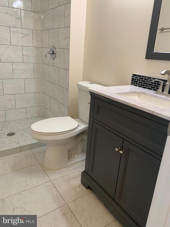 2 NORMANDY SQUARE COURT D