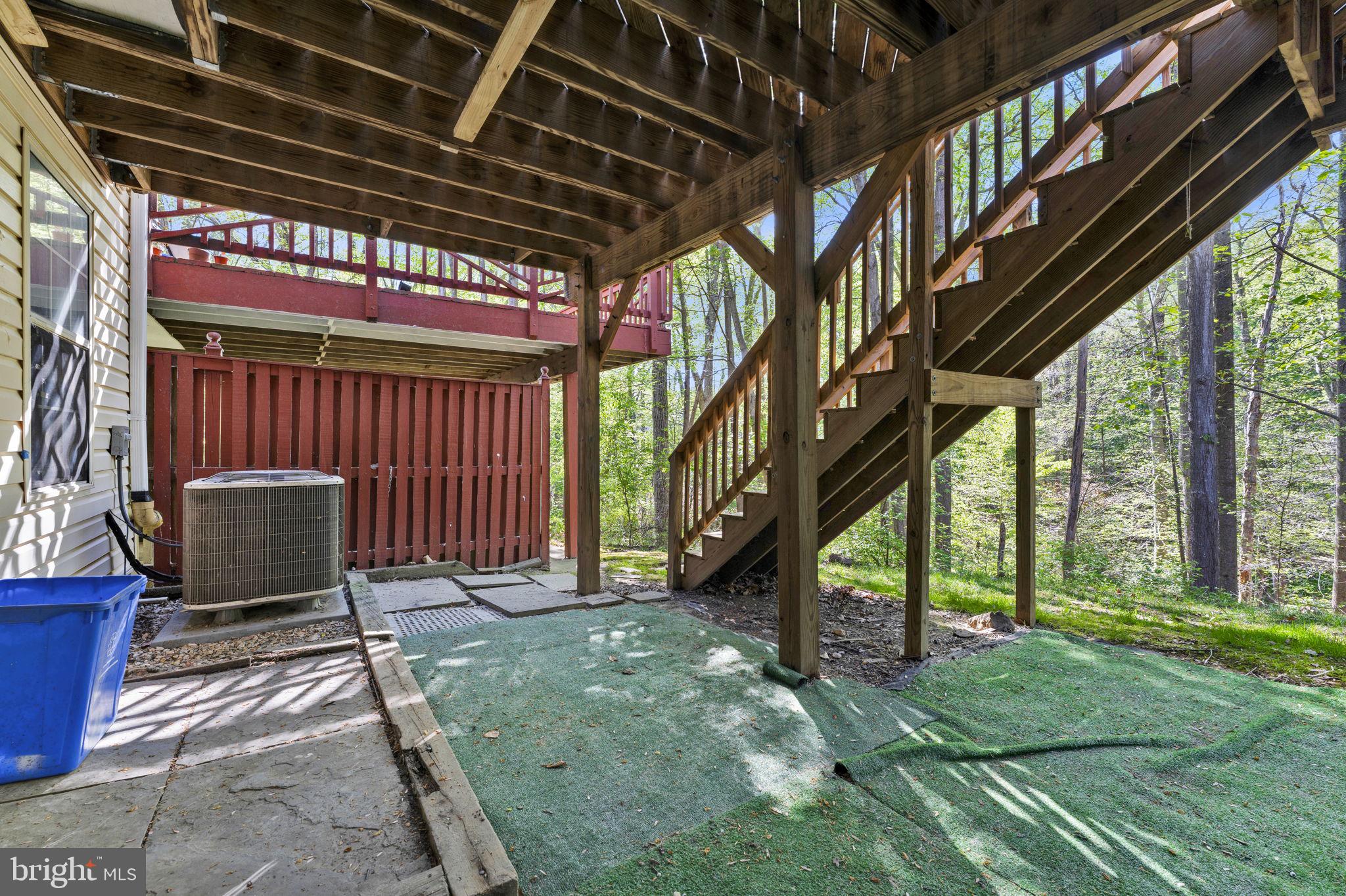 4002 SPARROW HOUSE LANE