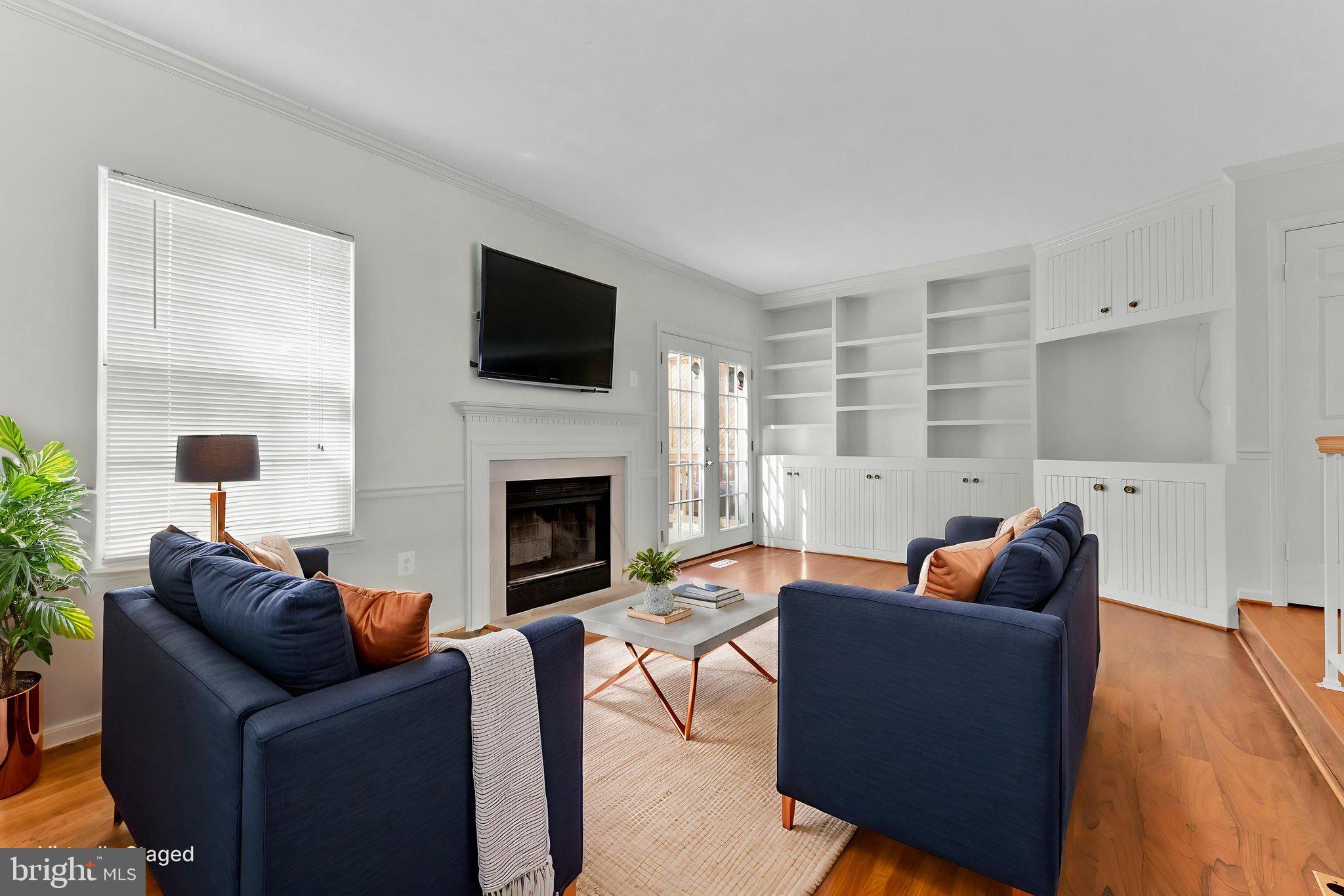 4002 SPARROW HOUSE LANE