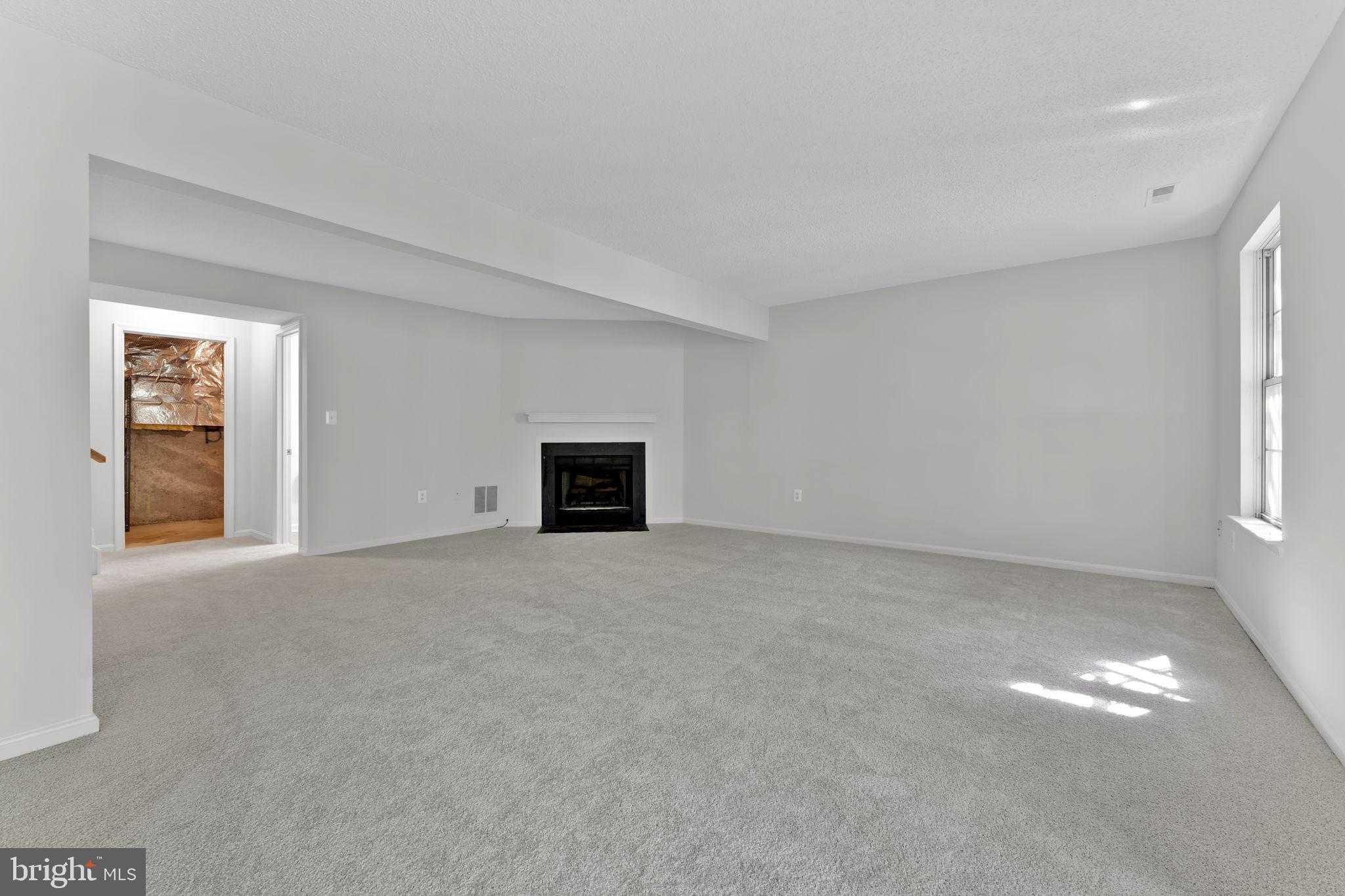 4002 SPARROW HOUSE LANE