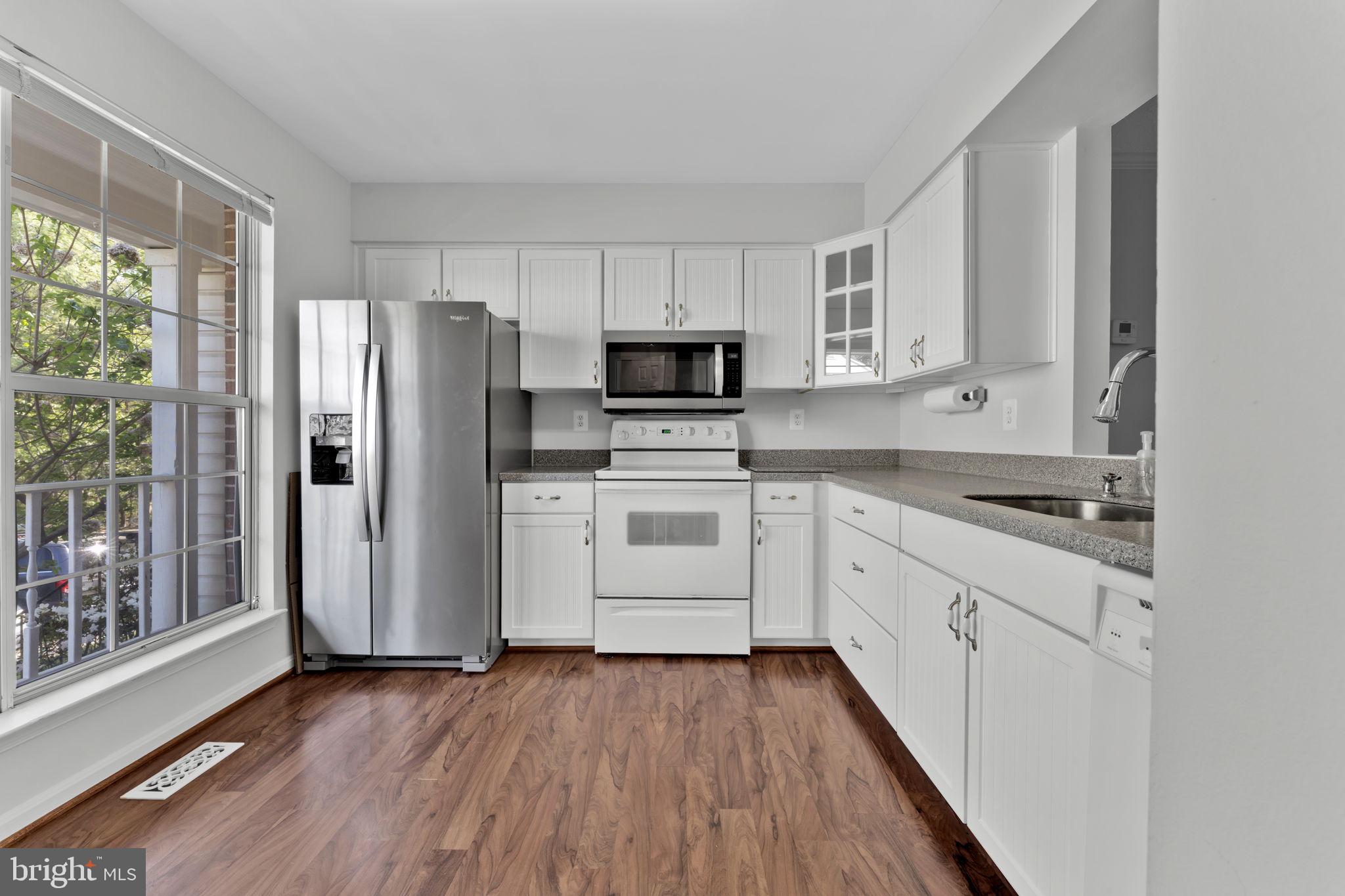 4002 SPARROW HOUSE LANE