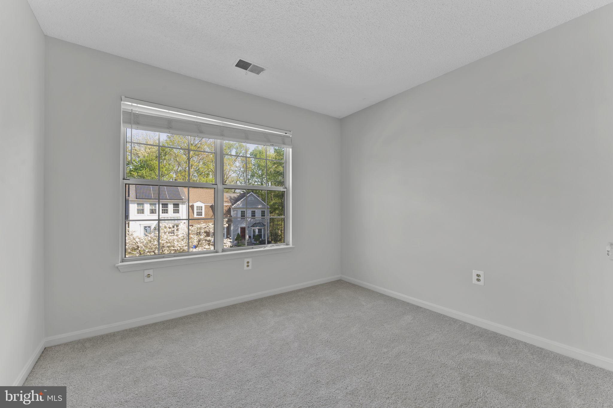 4002 SPARROW HOUSE LANE