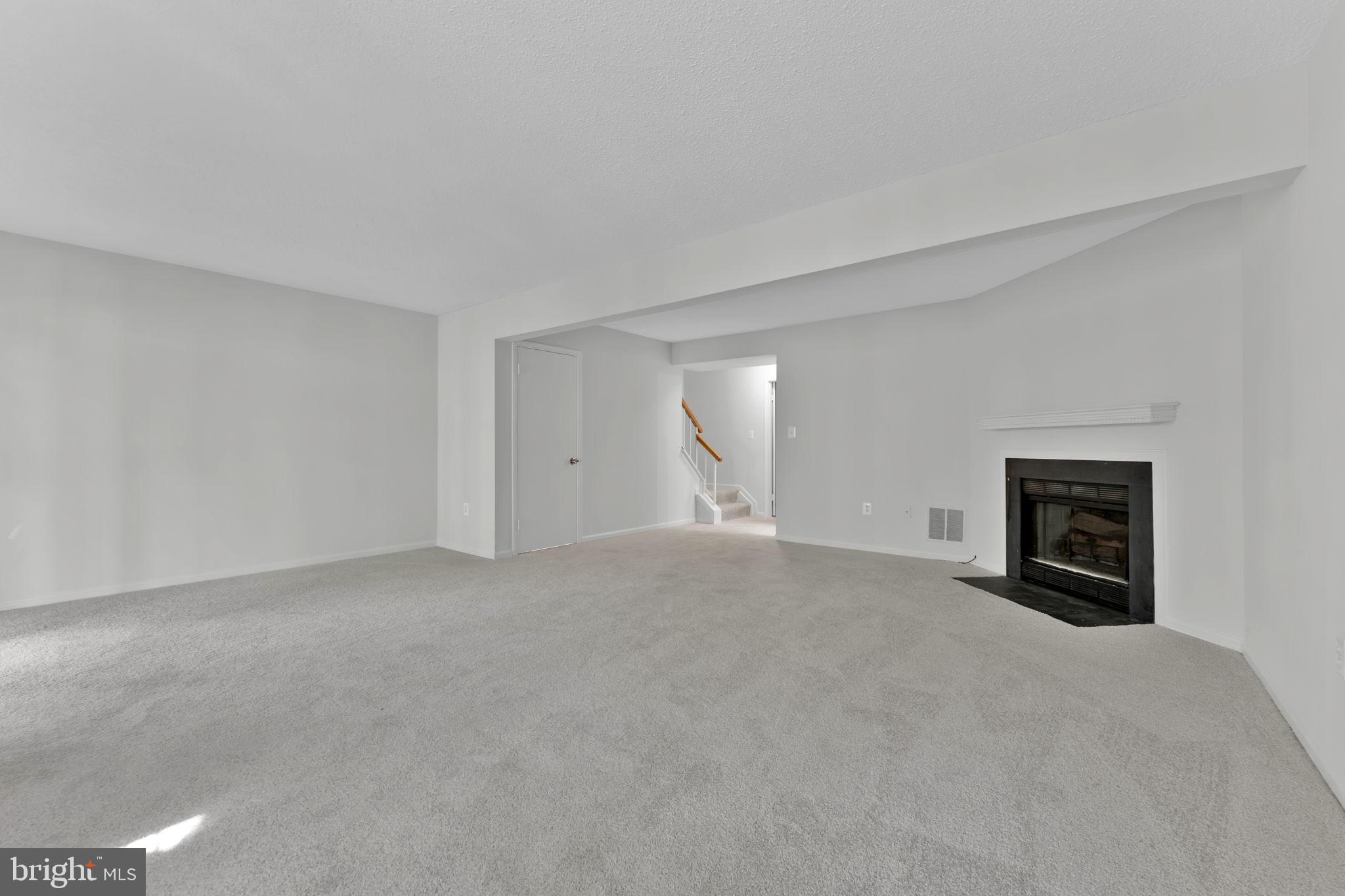 4002 SPARROW HOUSE LANE