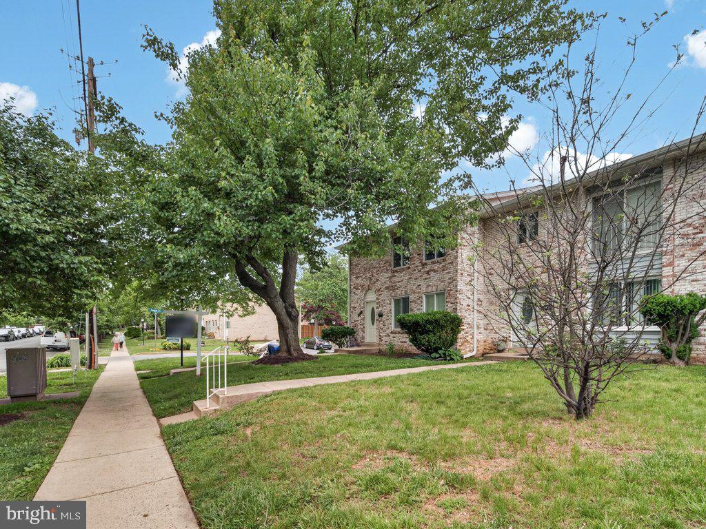 17633 AMITY DRIVE 11-G