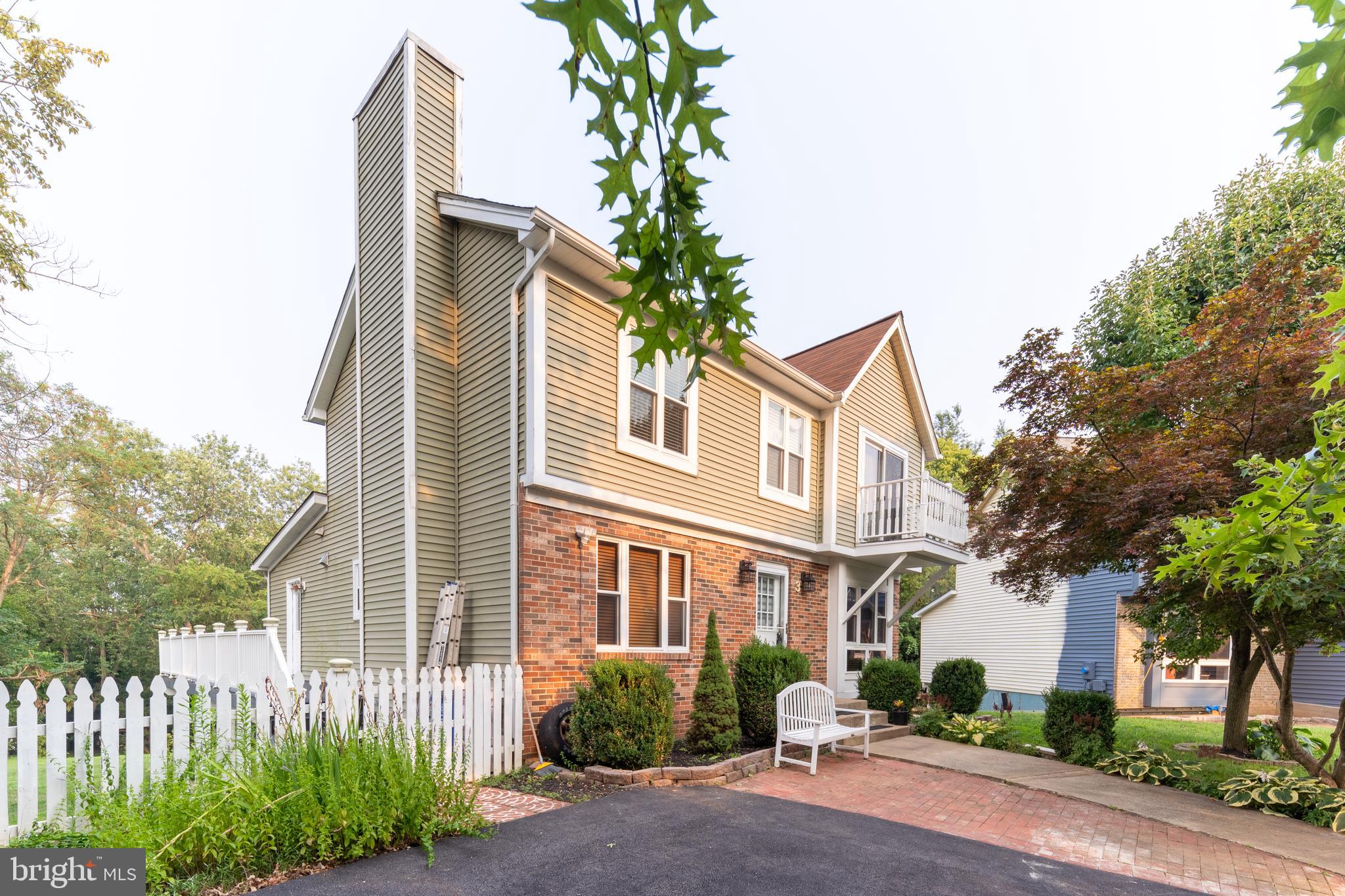 3 MCFARLIN COURT