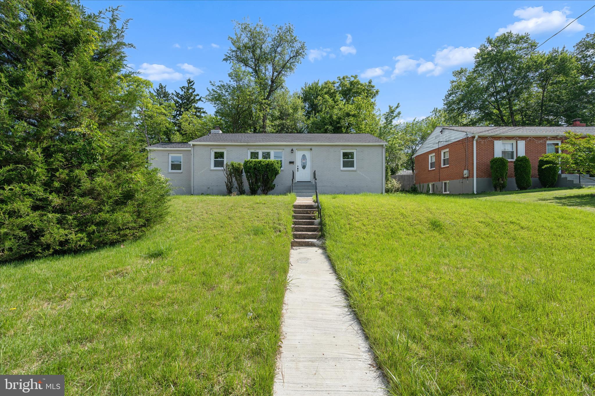 10607 LILAC PLACE