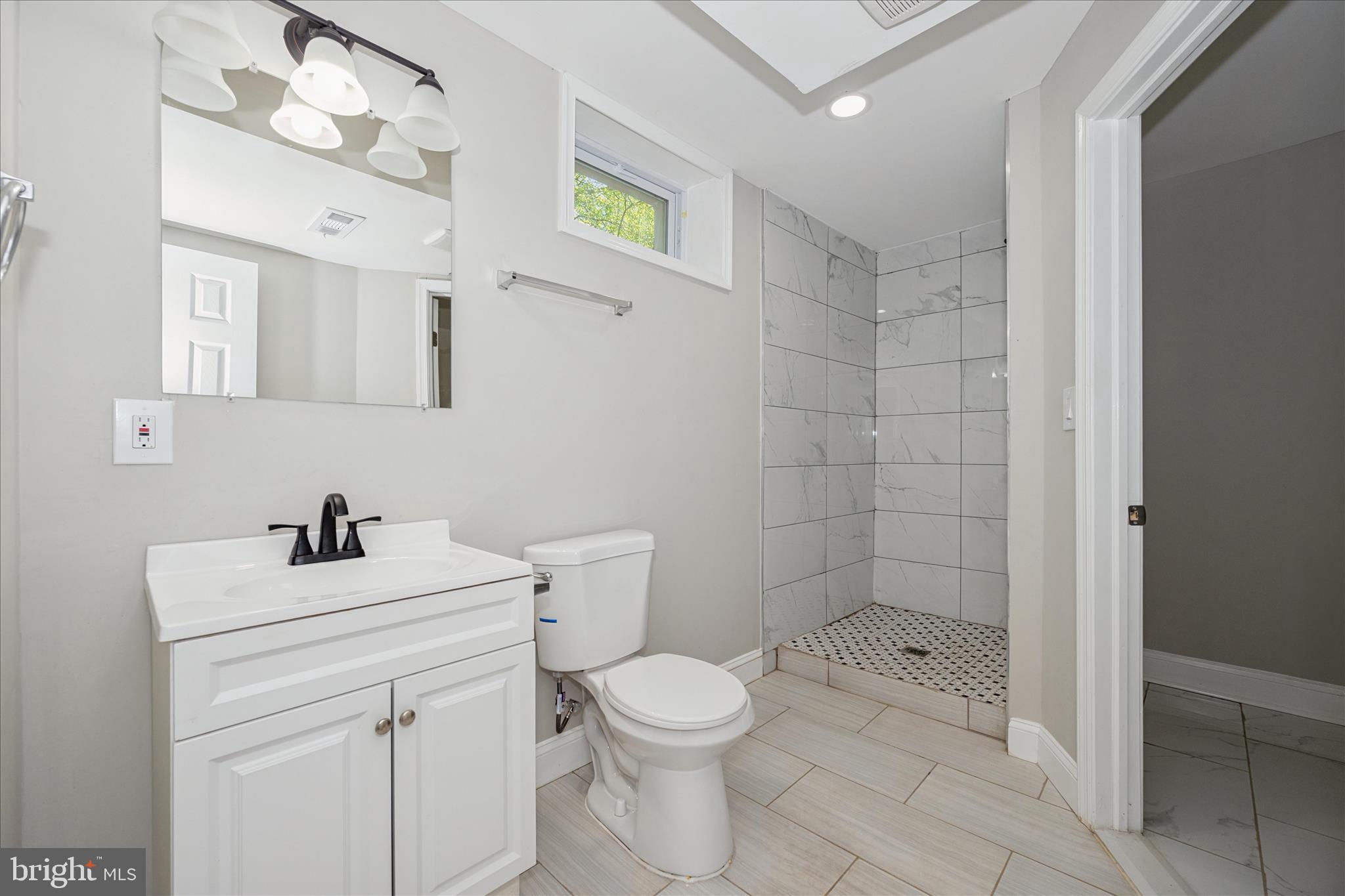 10607 LILAC PLACE