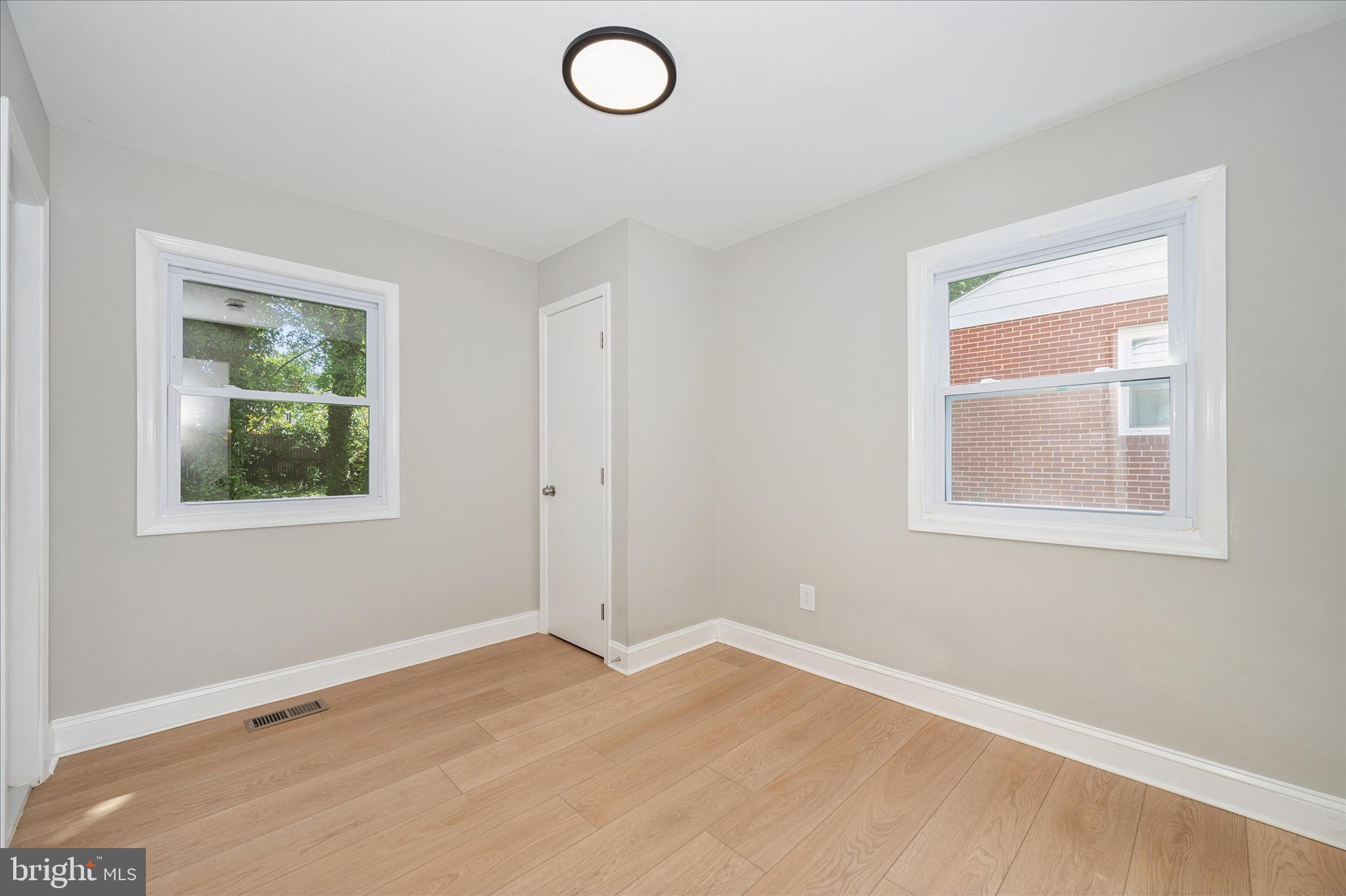 10607 LILAC PLACE