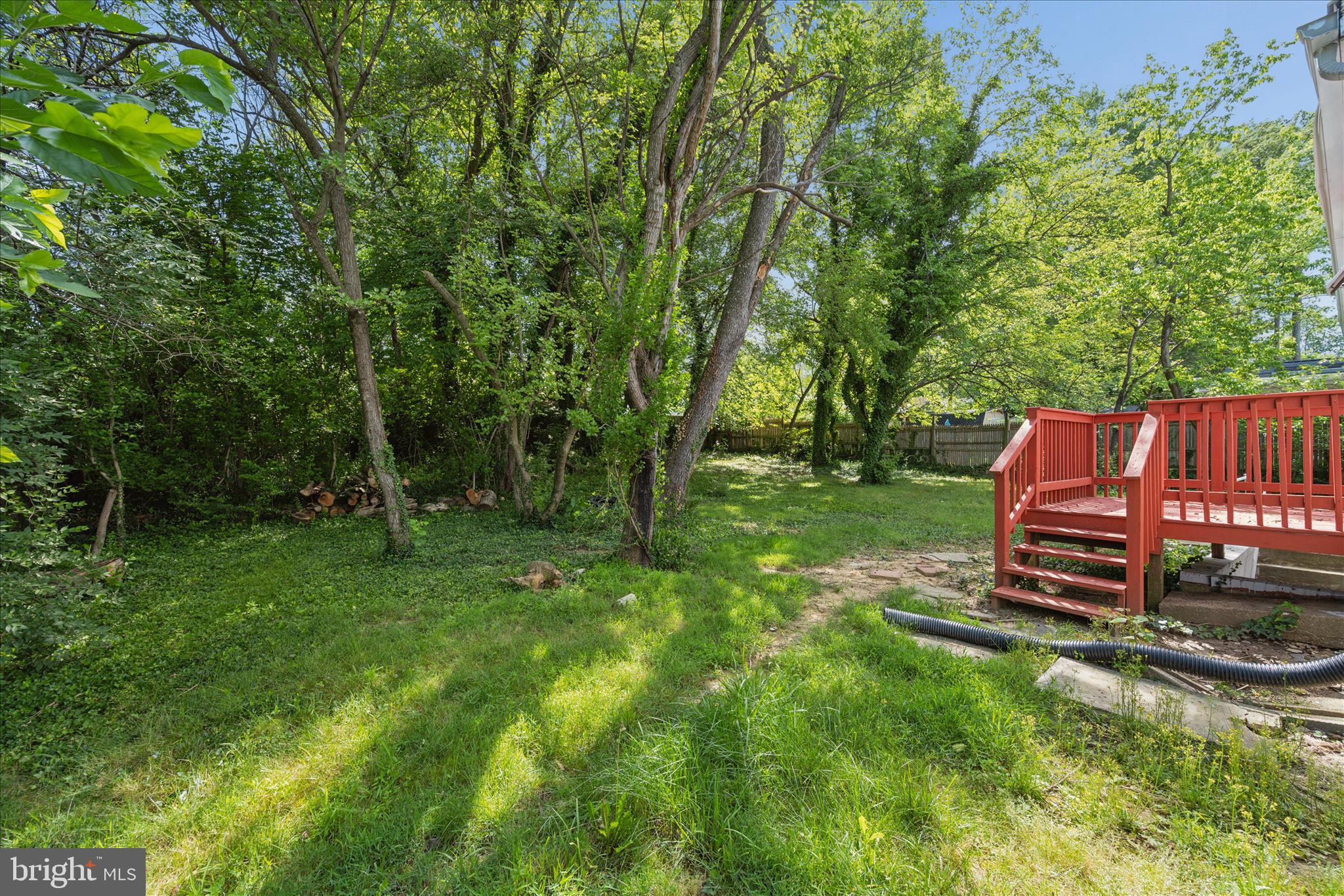 10607 LILAC PLACE