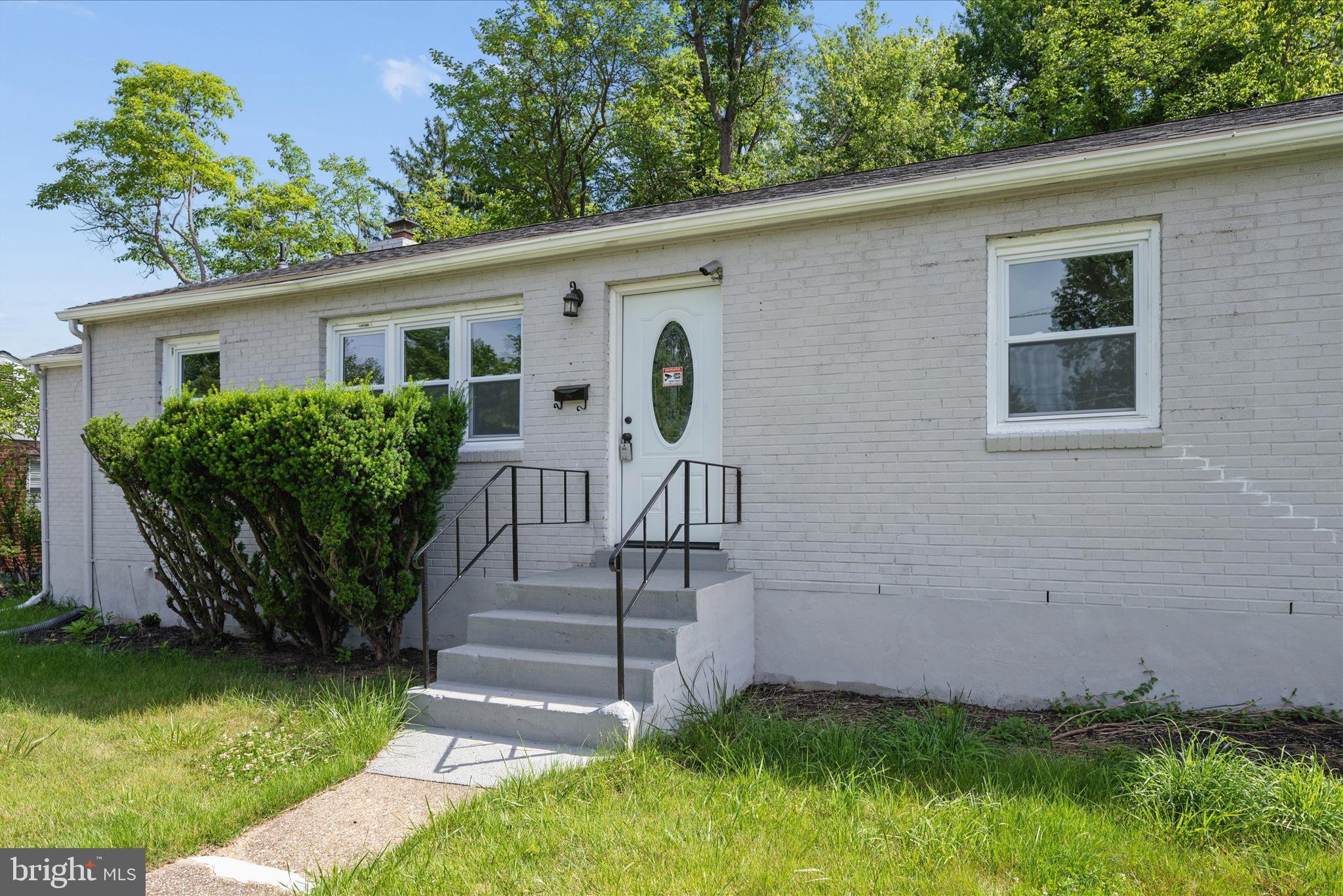 10607 LILAC PLACE