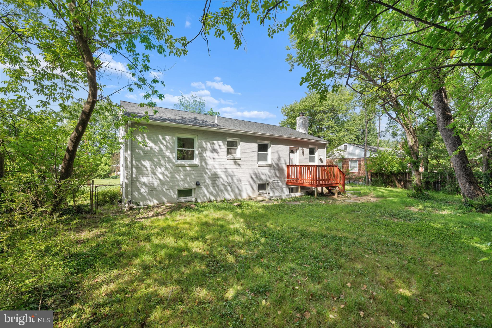 10607 LILAC PLACE