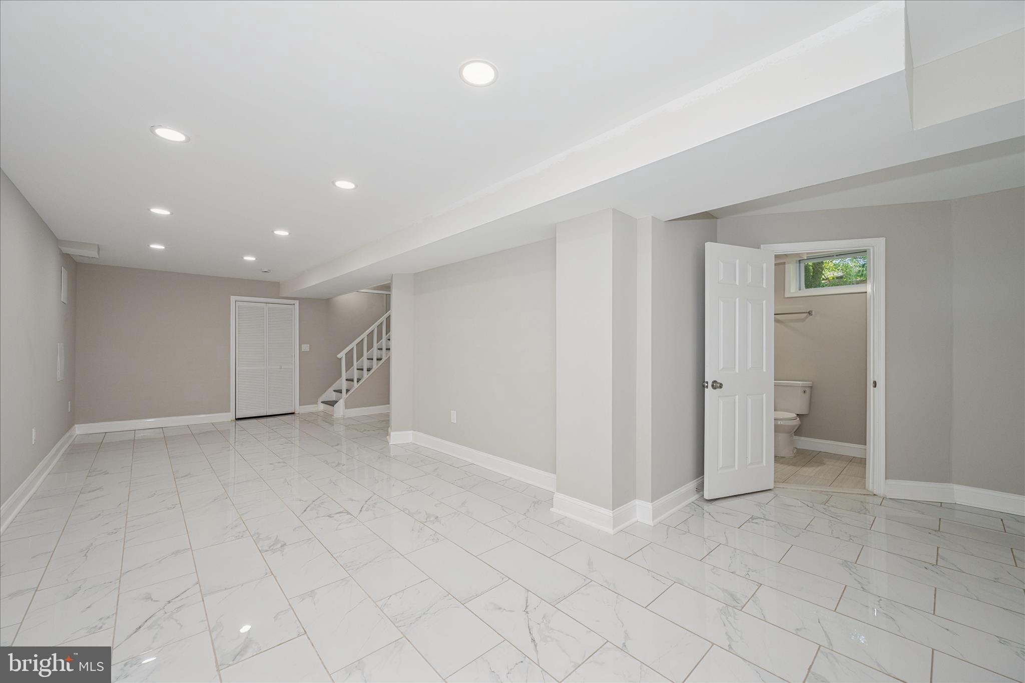 10607 LILAC PLACE