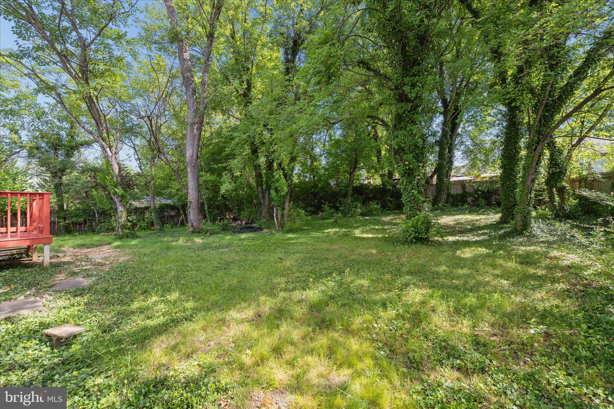 10607 LILAC PLACE