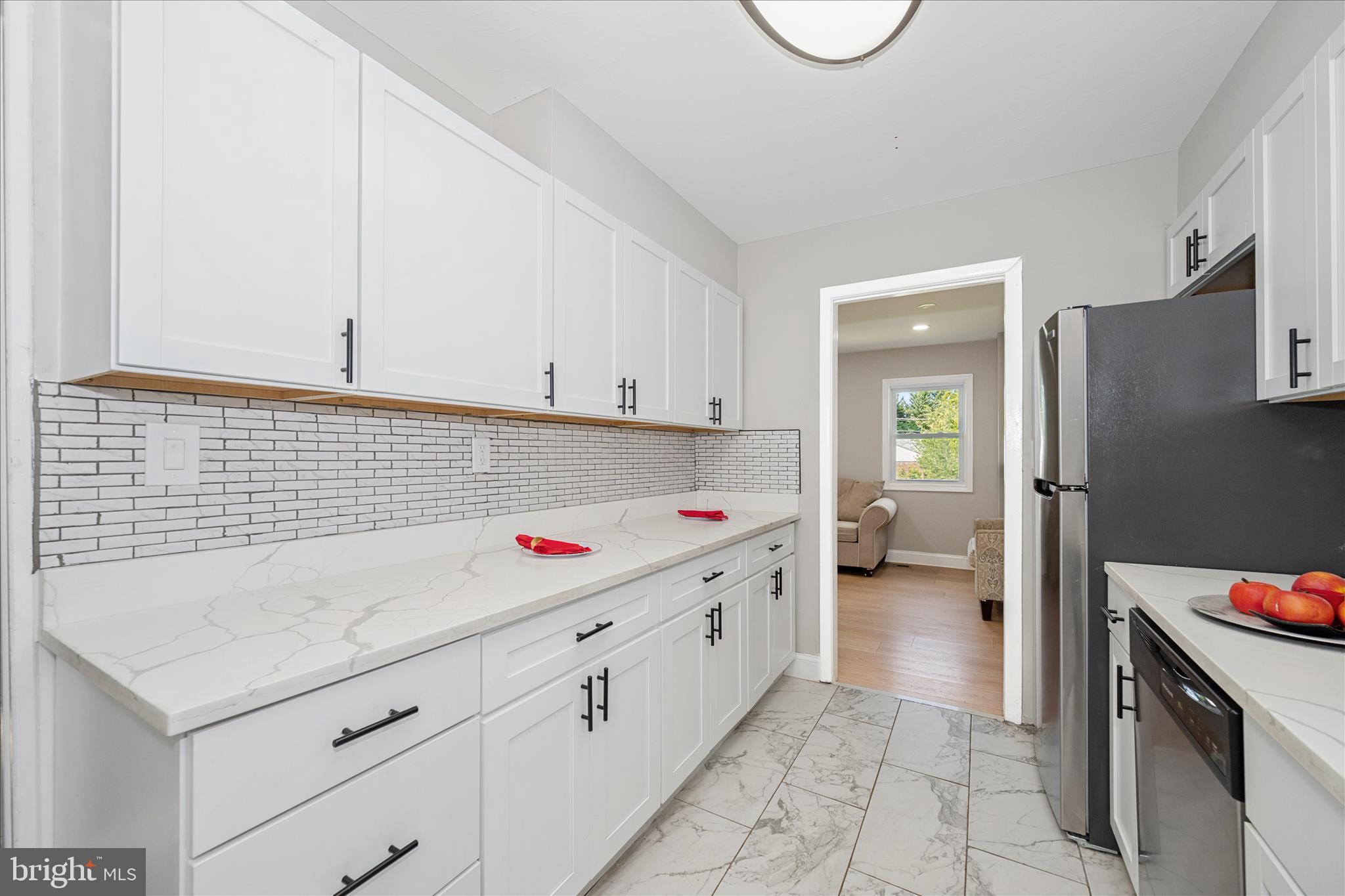 10607 LILAC PLACE