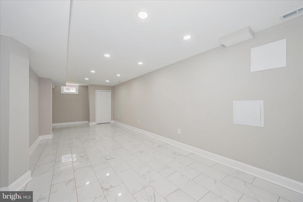 10607 LILAC PLACE