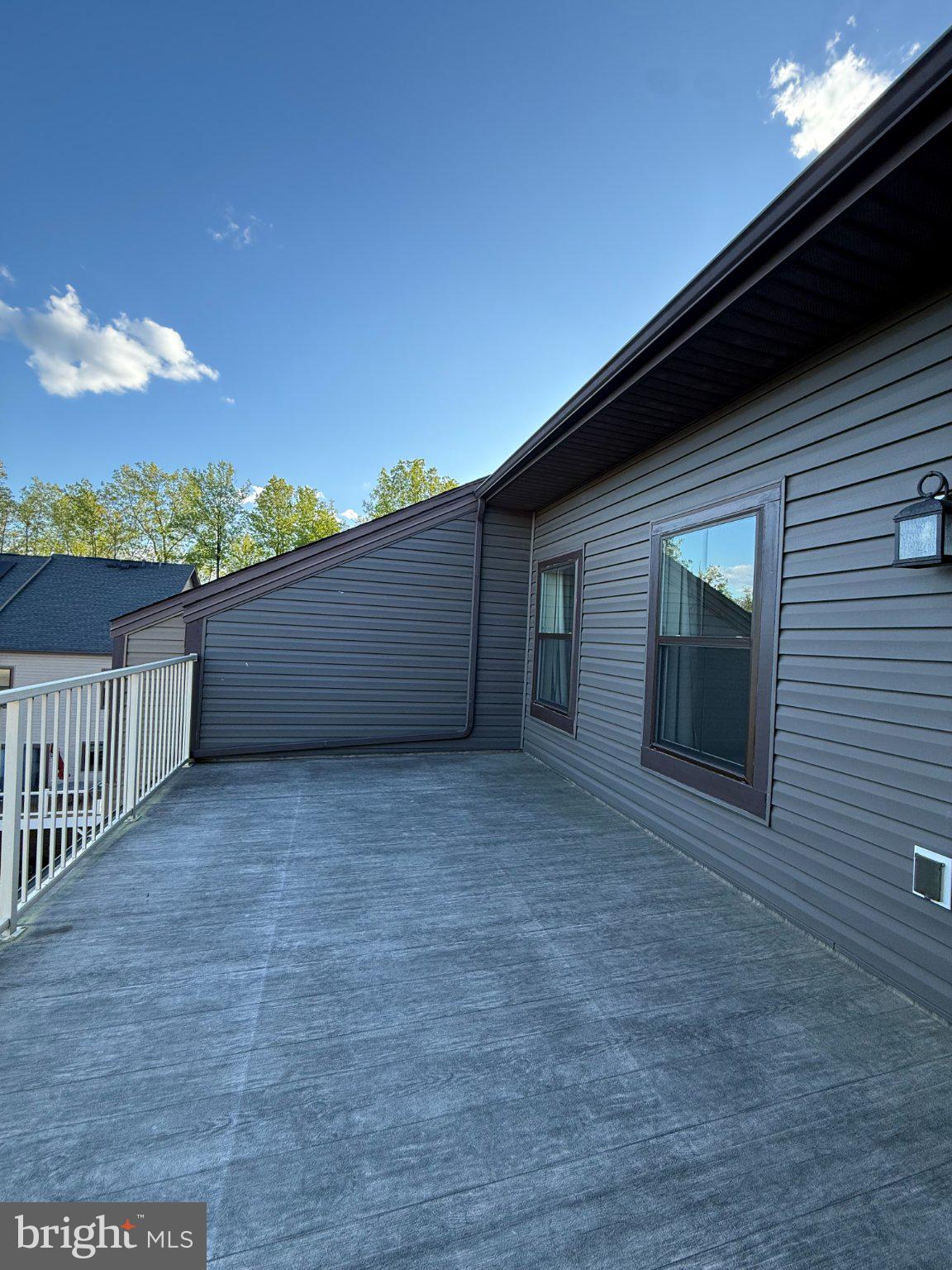 189 GREEN POPLAR LOOP