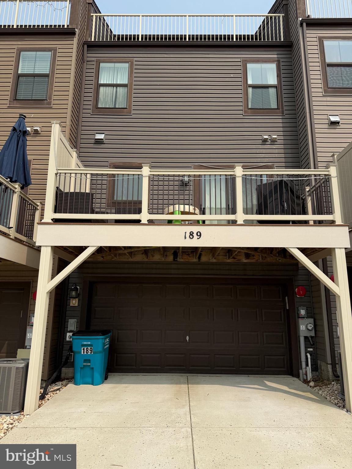189 GREEN POPLAR LOOP
