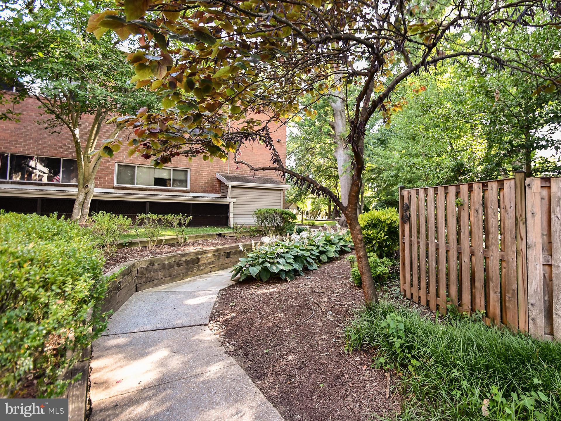 3421 UNIVERSITY BOULEVARD W 3421-2