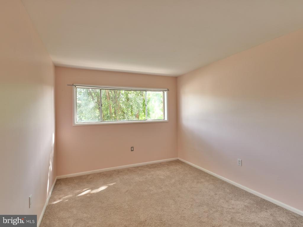3421 UNIVERSITY BOULEVARD W 3421-2