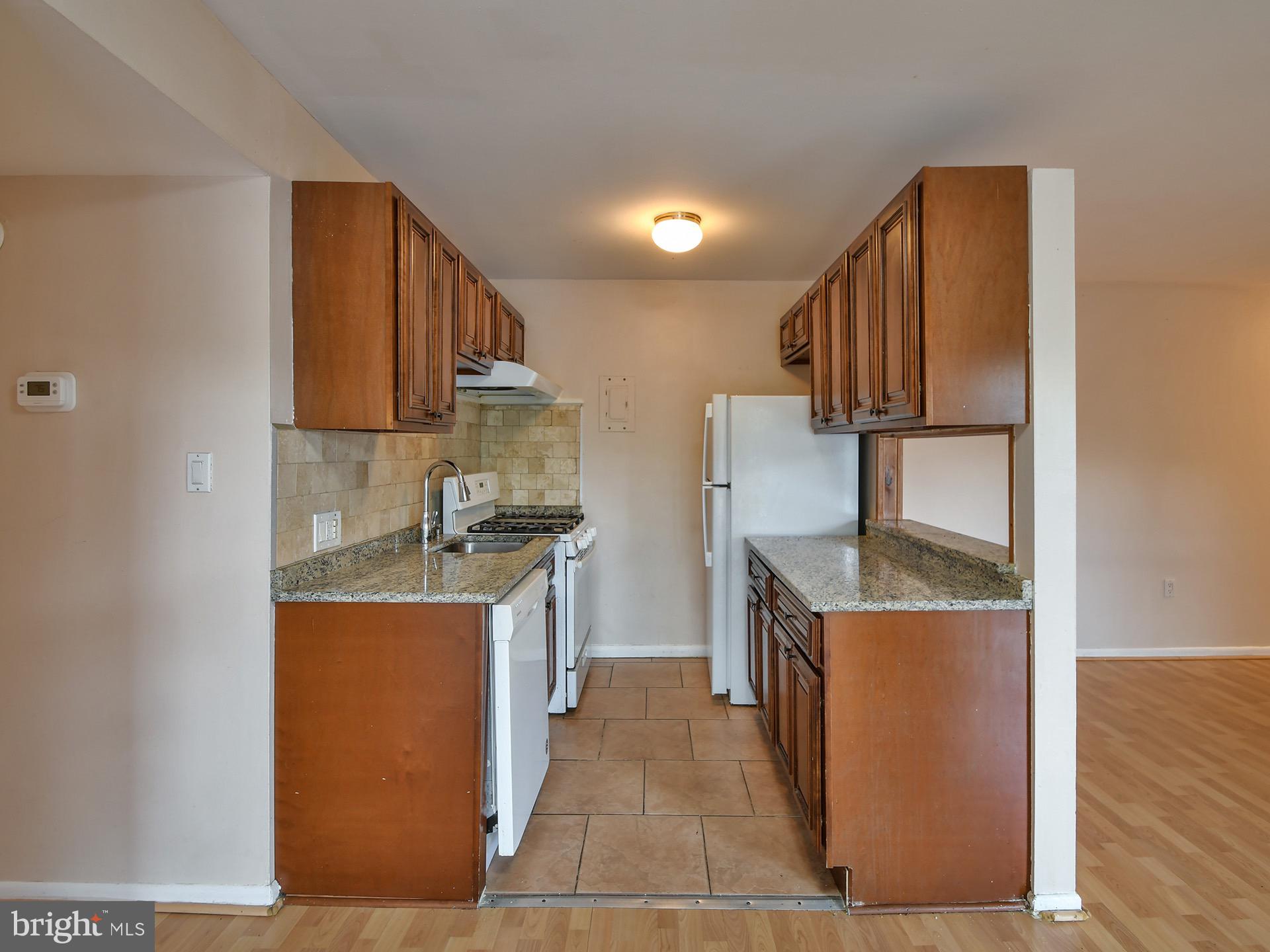 3421 UNIVERSITY BOULEVARD W 3421-2