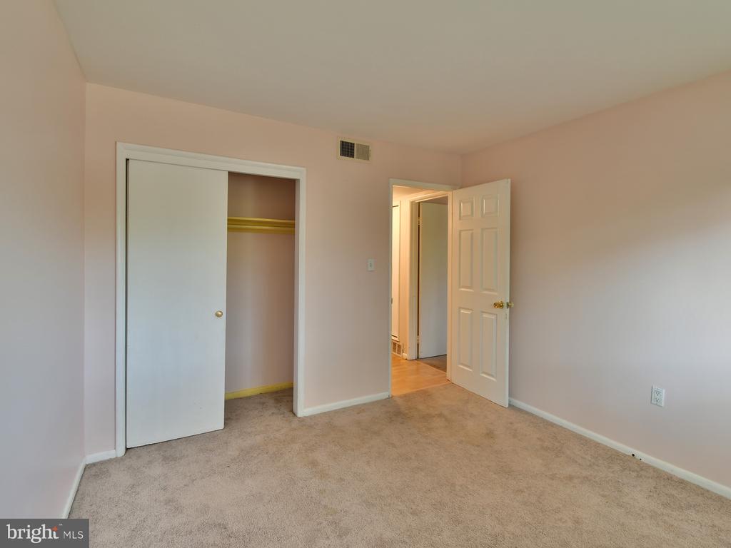 3421 UNIVERSITY BOULEVARD W 3421-2