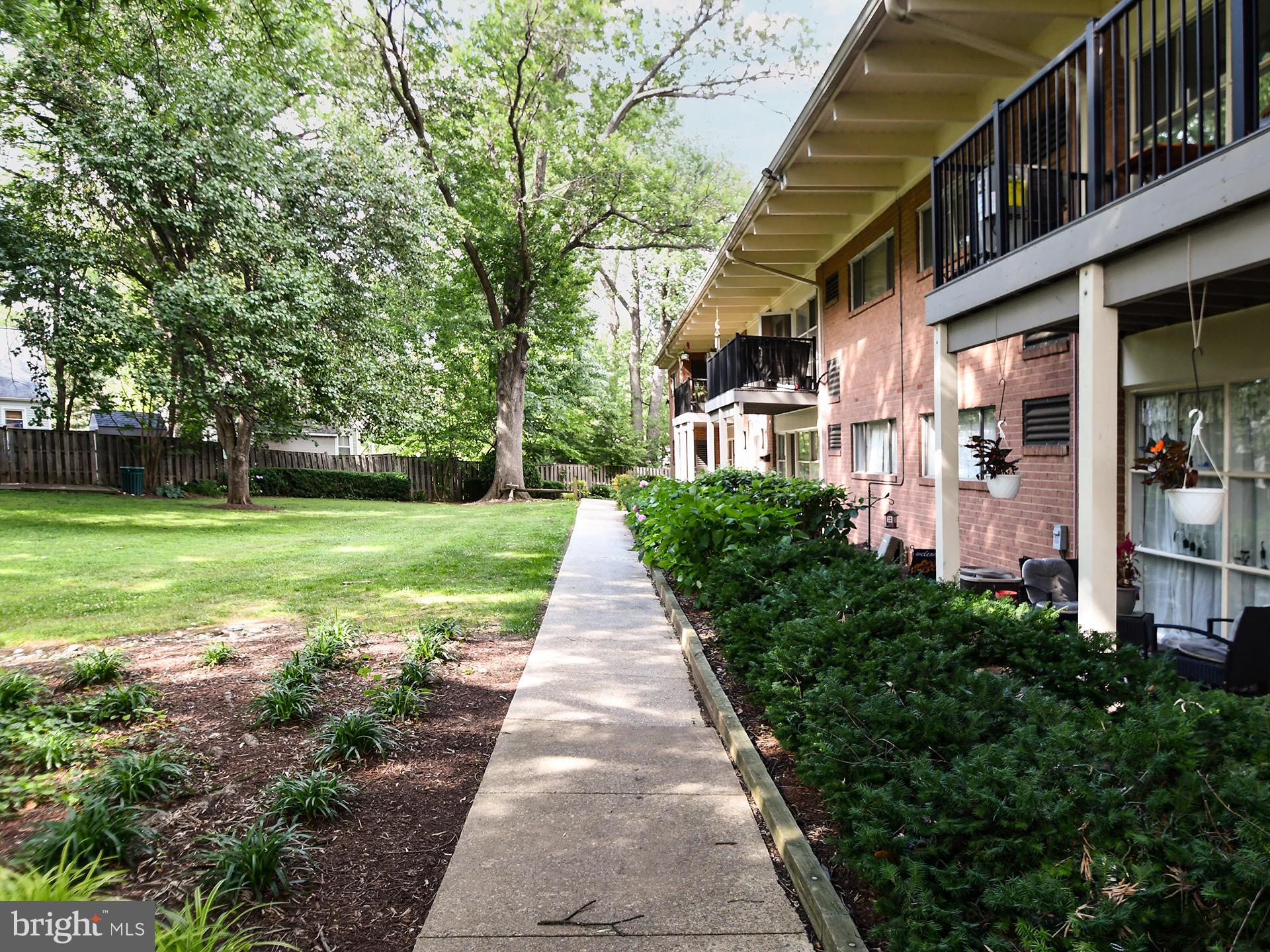 3421 UNIVERSITY BOULEVARD W 3421-2