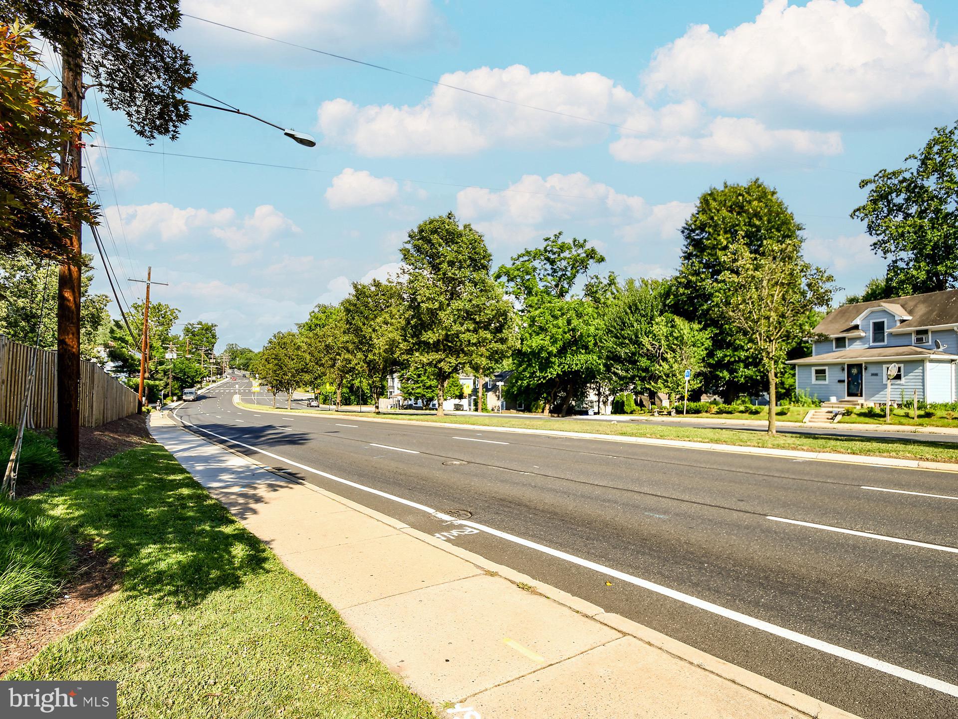 3421 UNIVERSITY BOULEVARD W 3421-2