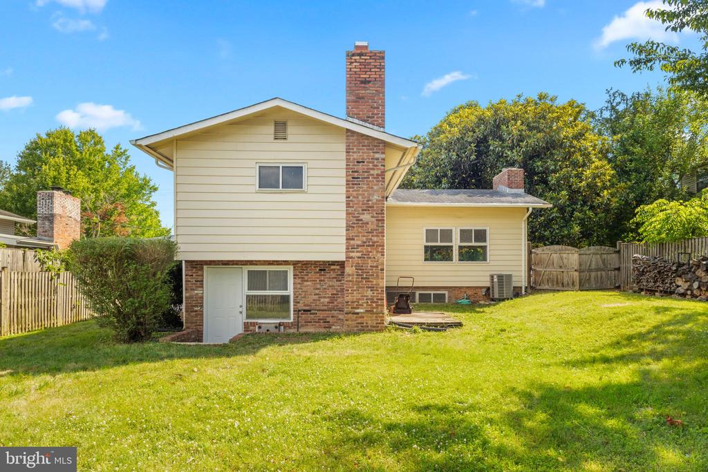 2302 VEIRS MILL ROAD