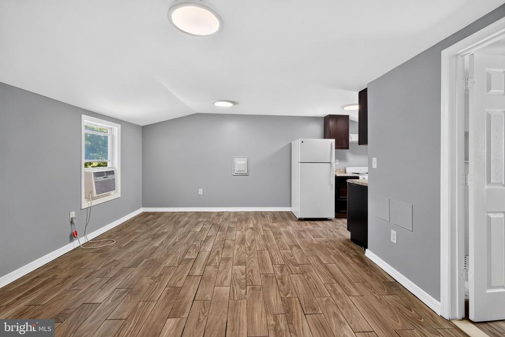 608 BURGUNDY DRIVE