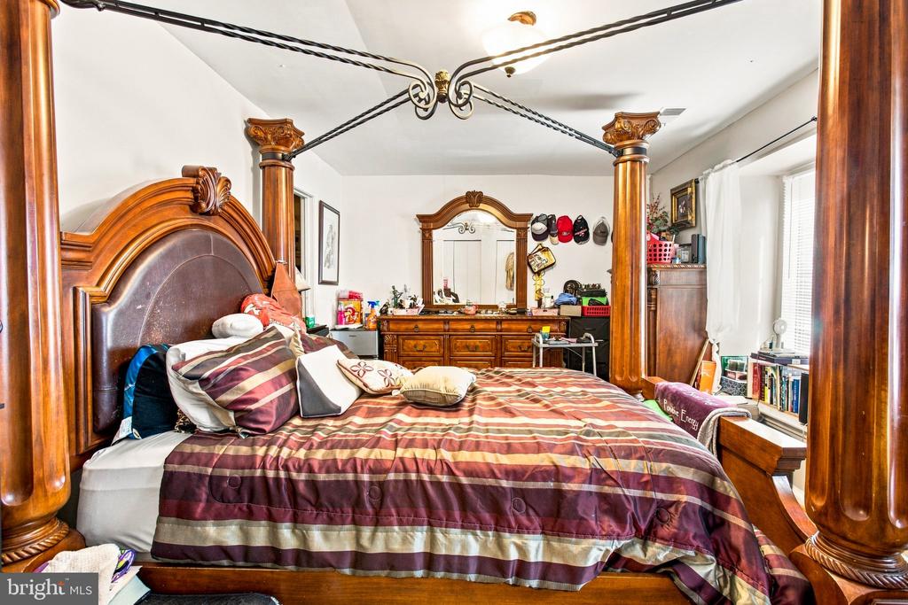 13107 CHERRY BEND TERRACE
