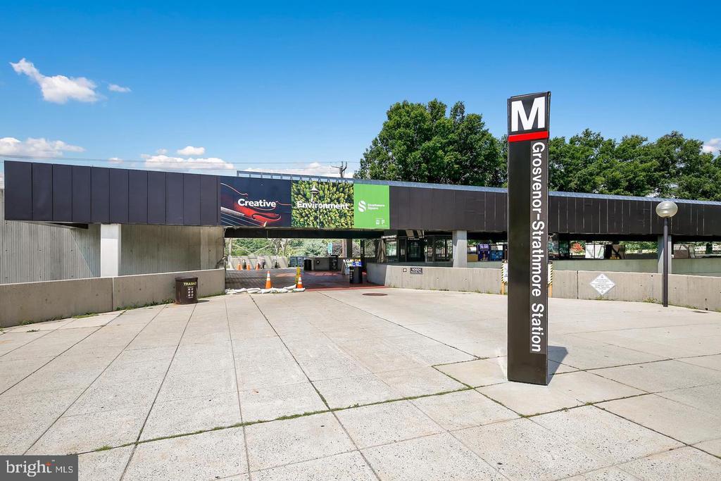 10413 MONTROSE AVENUE Unit: 202