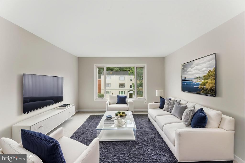 10413 MONTROSE AVENUE Unit: 202