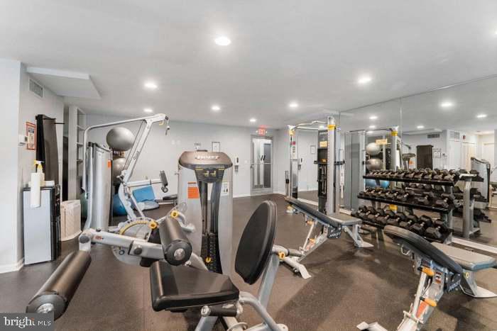 4977 BATTERY LANE Unit: 807