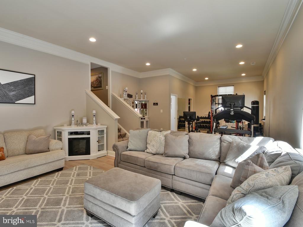 3020 BIG BEAR TERRACE