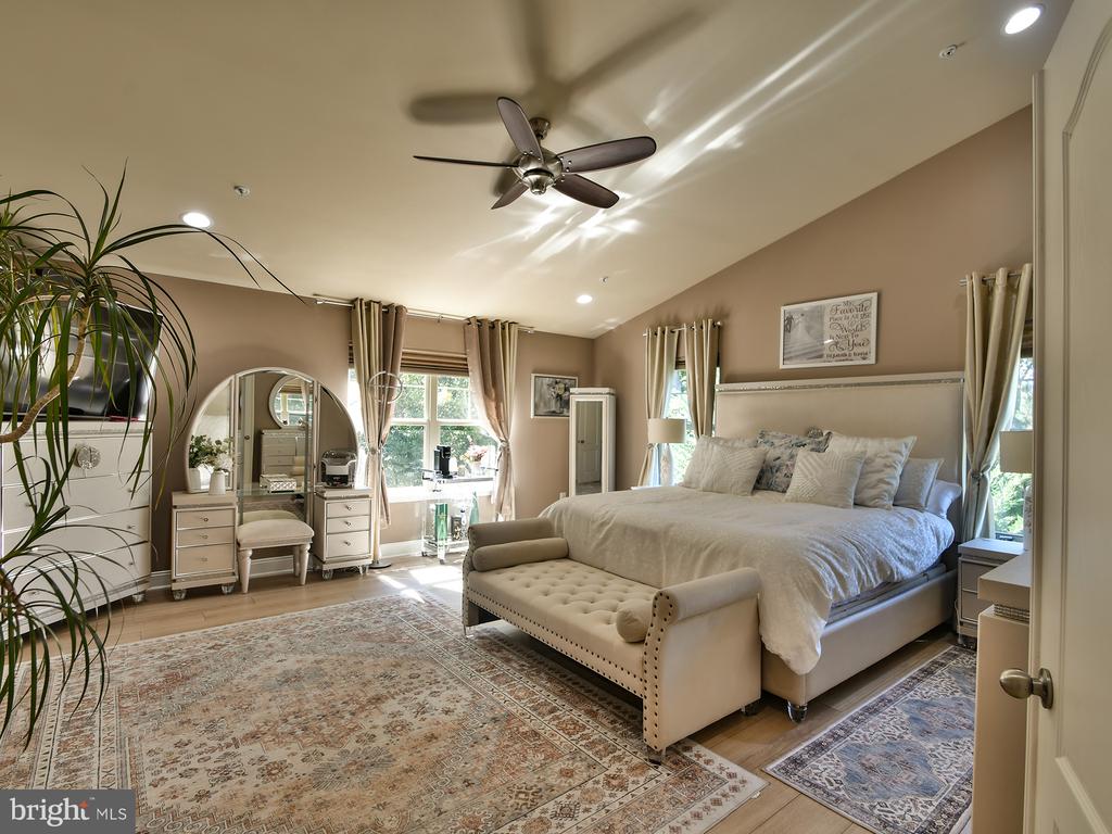 3020 BIG BEAR TERRACE
