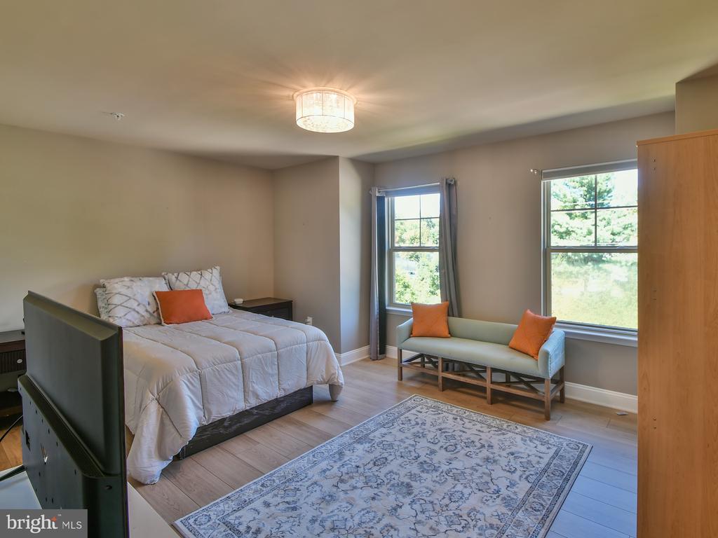3020 BIG BEAR TERRACE