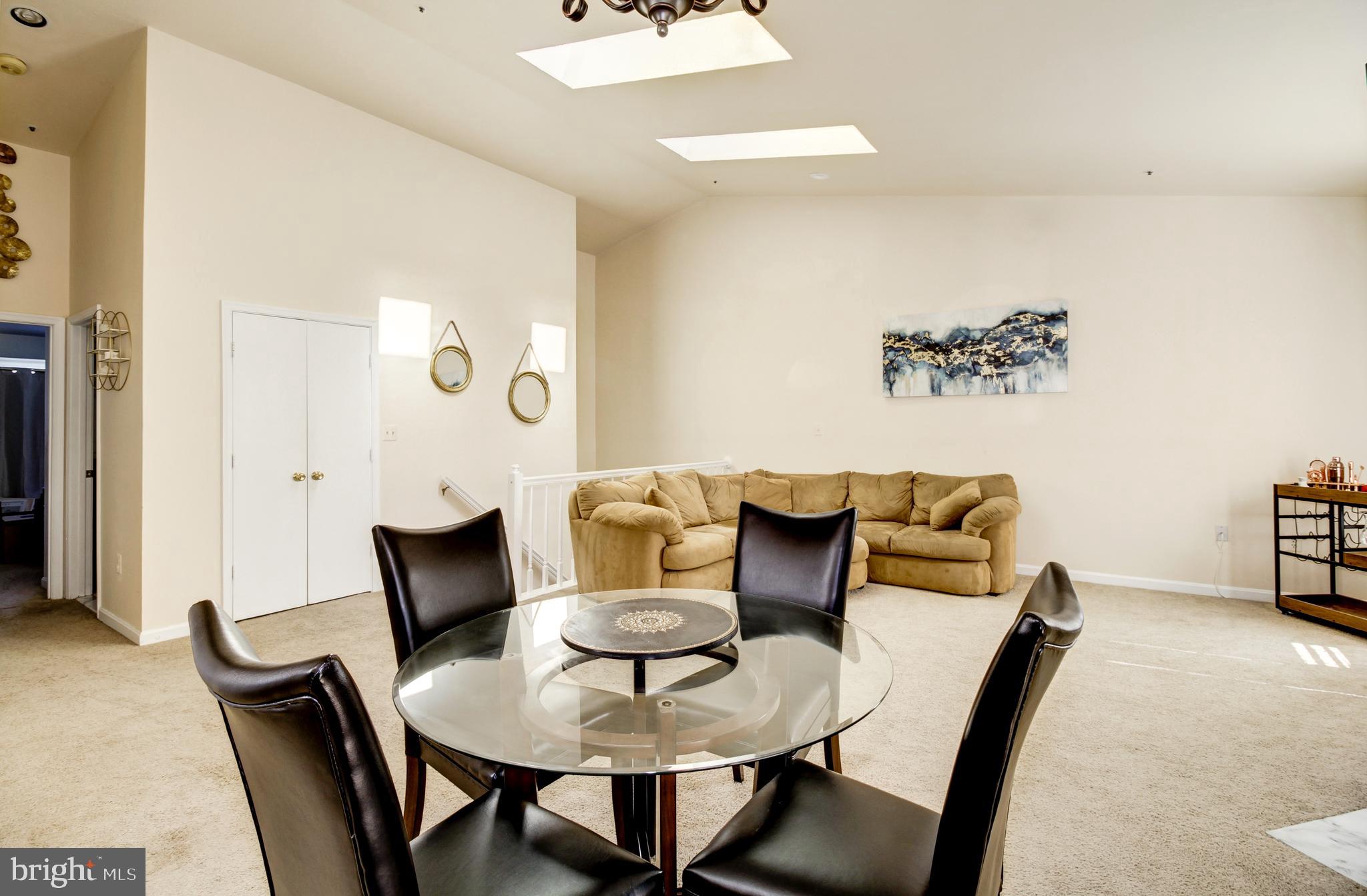 7902 Bayshore DRIVE Unit: 32