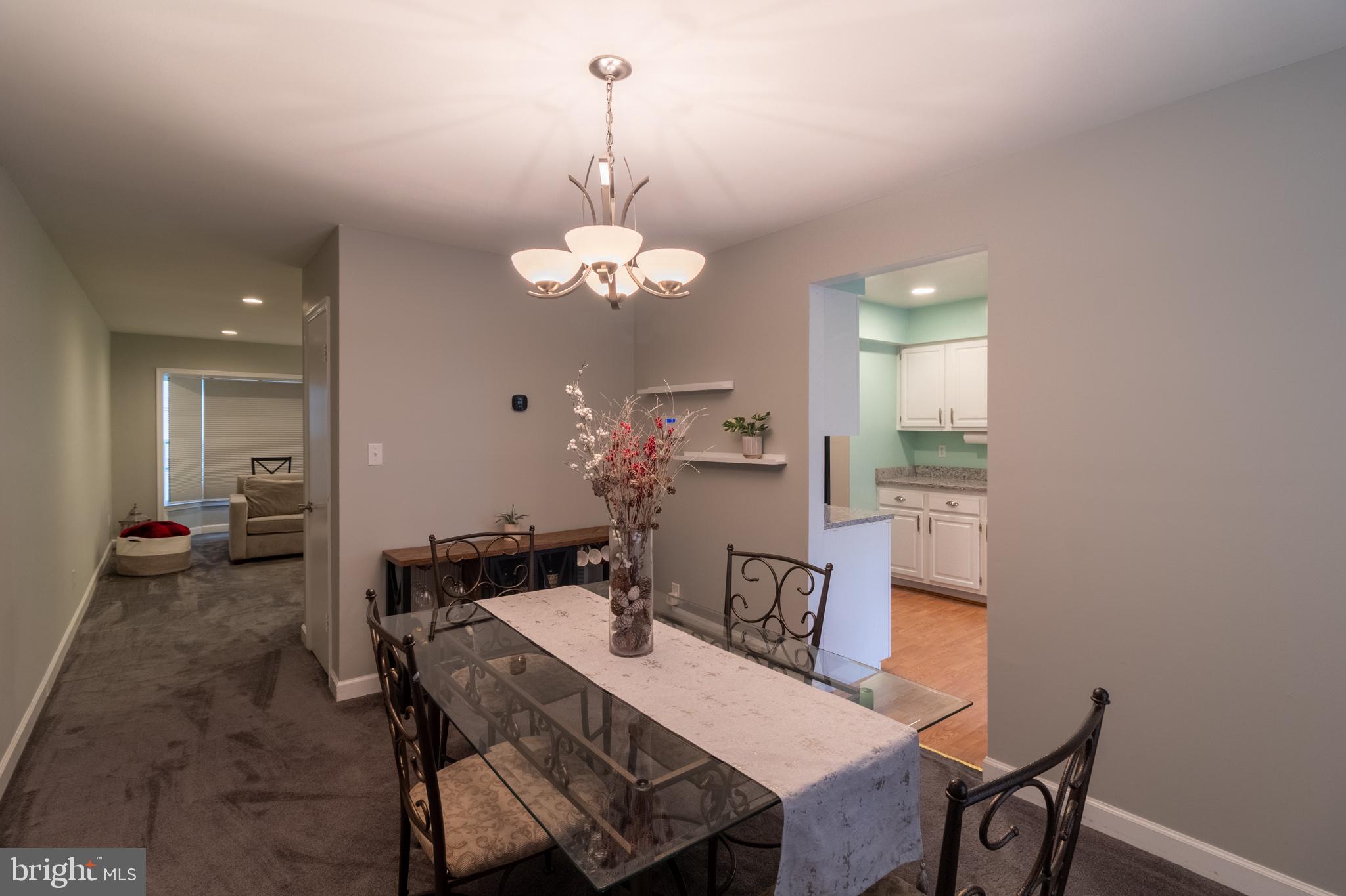 14619 Cambridge CIRCLE