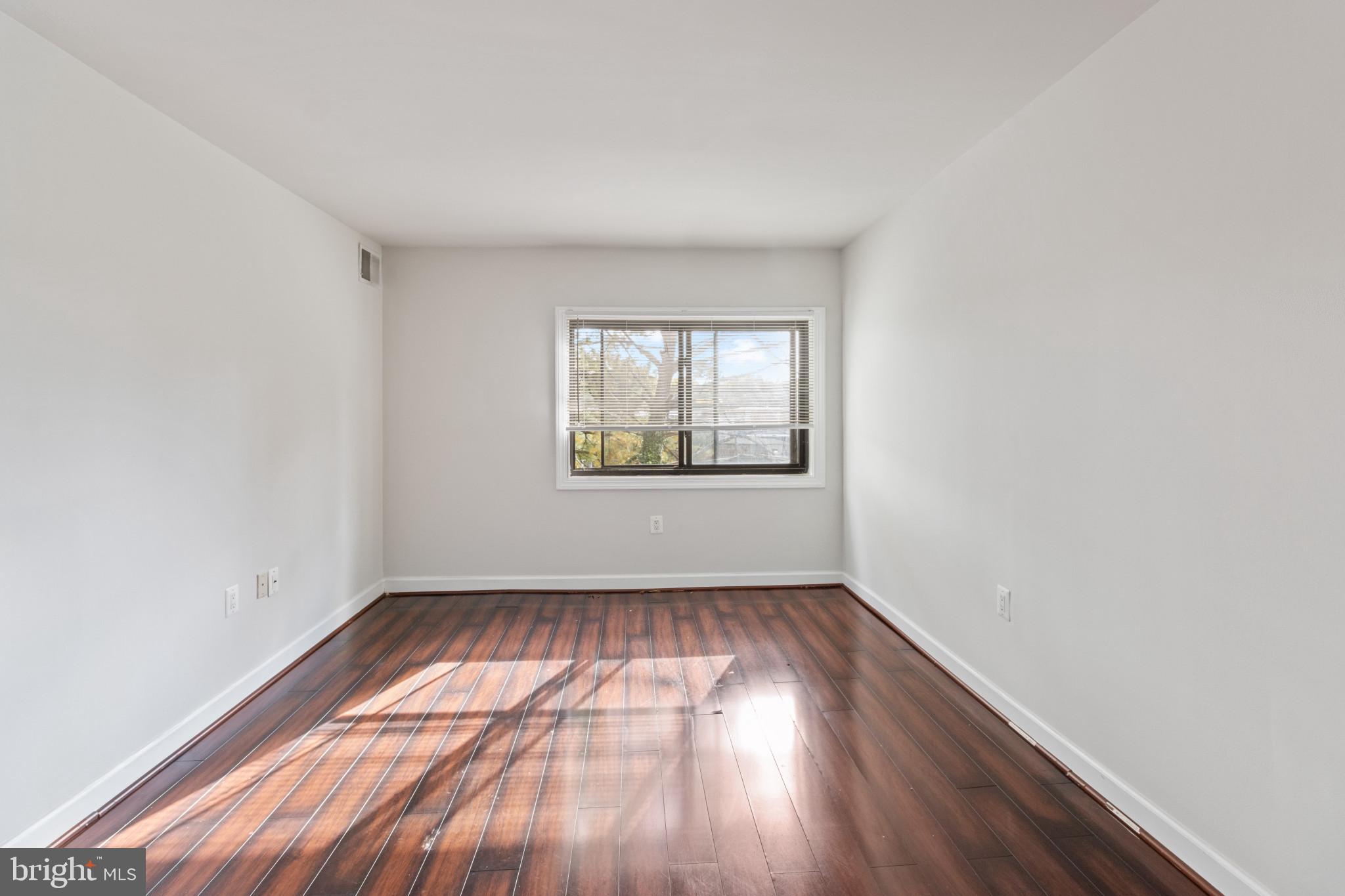 6308 Hil Mar DRIVE Unit: 14