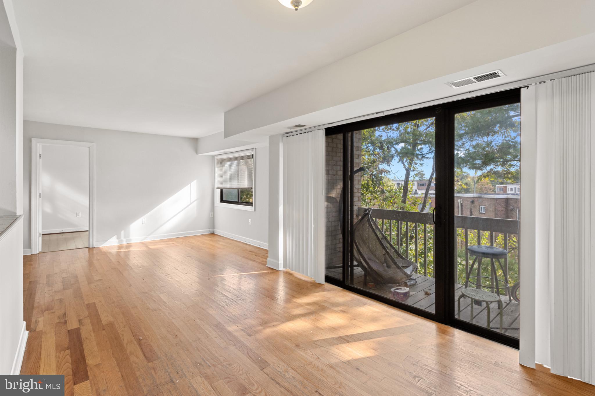 6308 Hil Mar DRIVE Unit: 14