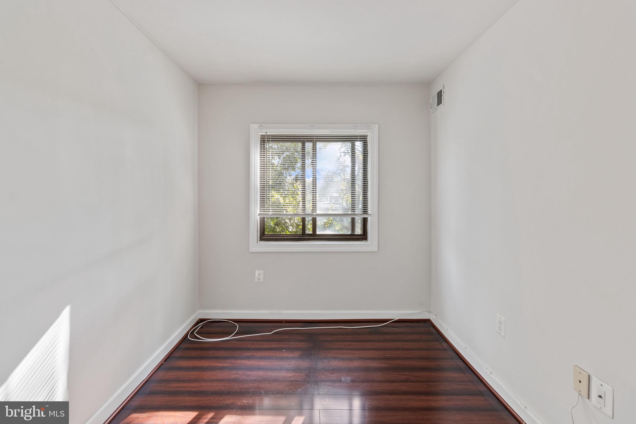 6308 Hil Mar DRIVE Unit: 14