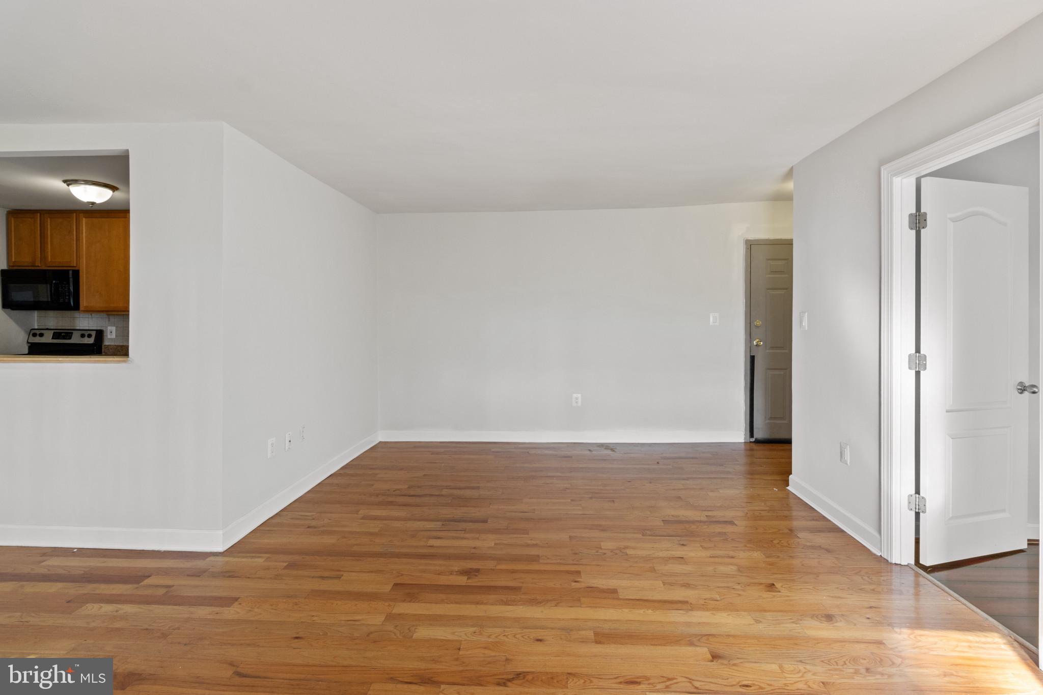 6308 Hil Mar DRIVE Unit: 14