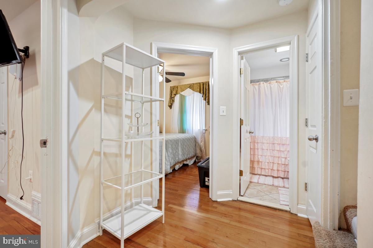 812 Cox Ave