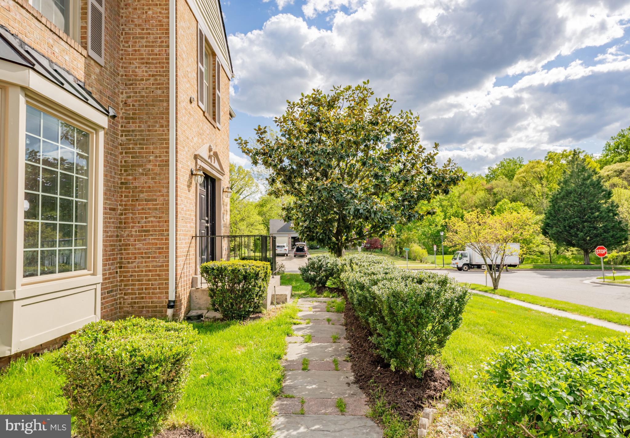 10801 Cherry Blossom Ct