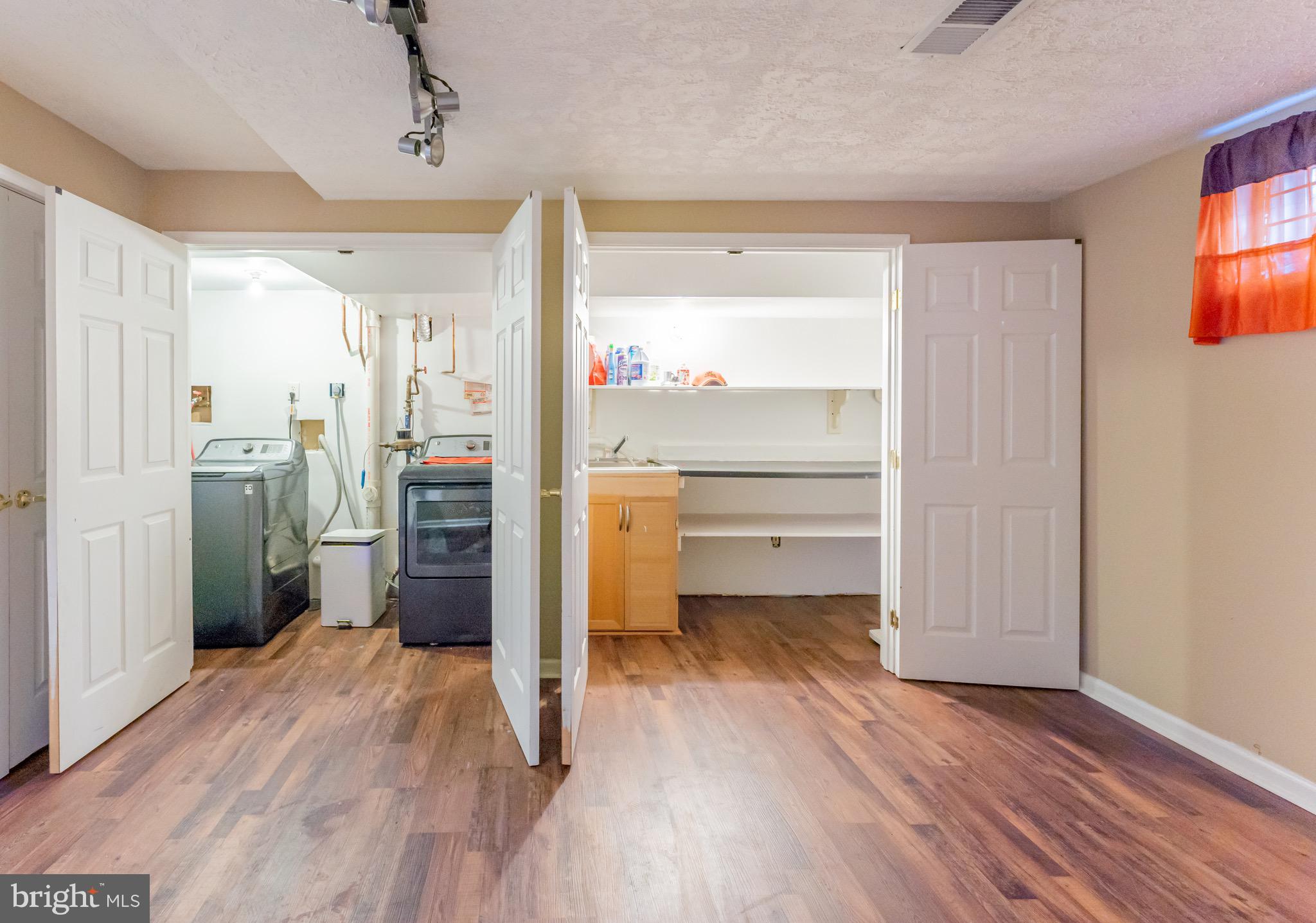 10801 Cherry Blossom Ct