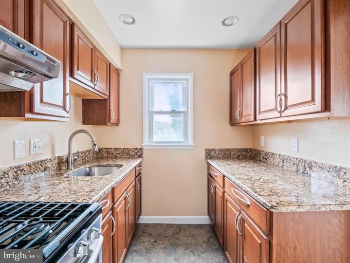 1607 Amherst Road